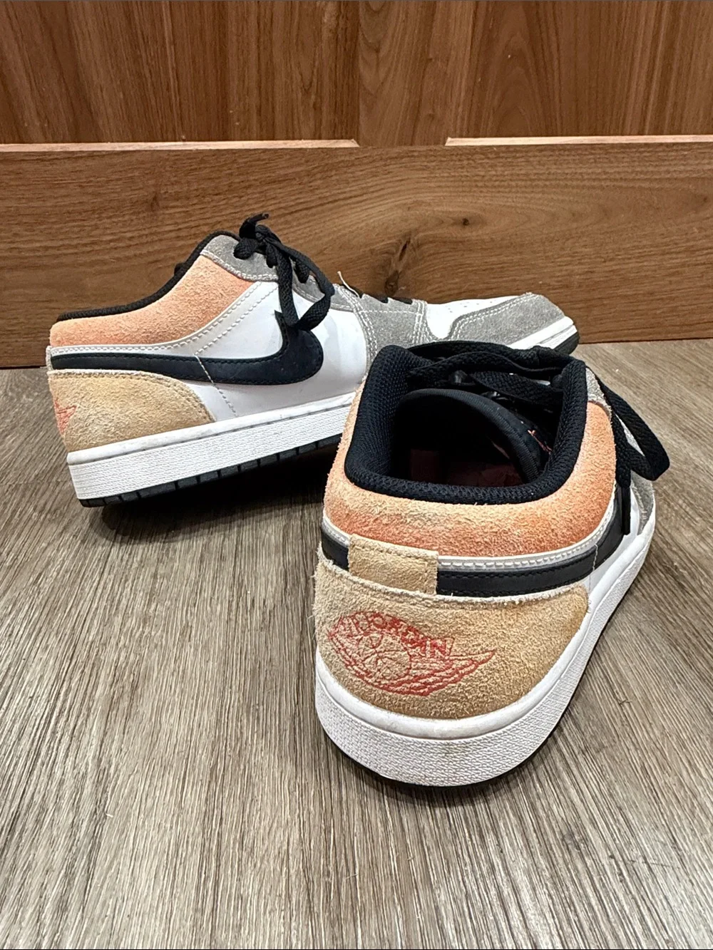 Jordan 1 Magic Ember/SE Flight Club
